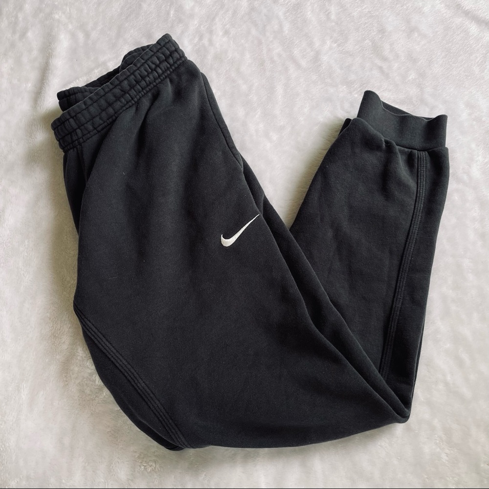 Nike joggers